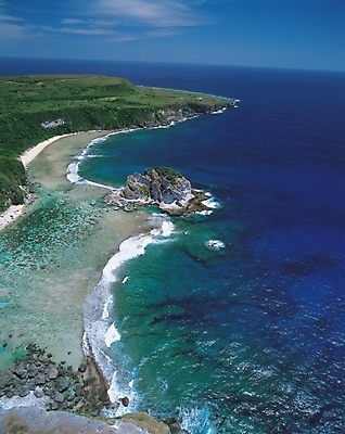 포토 JPG 주간 구름 바다 섬 배경화면 백그라운드 자연 하늘 풍경 초원 해변 사람없음 야외 국내포토 자연요소 생태계 파일형식