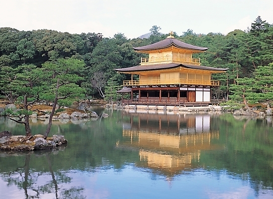 포토 JPG 주간 건축 아시아 호수 외국문화 백그라운드 해외건축 풍경 사람없음 야외 건물 일본 궁전 일본건축 교토 킨카쿠지 국내포토 자연요소 해외 건축물 나라 문화 고건축 동양건축 사찰 파일형식