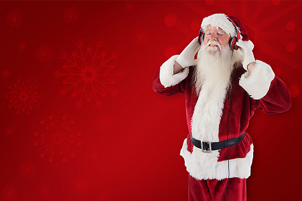 포토 JPG 해외이미지 노년 남자 크리스마스 한명 상반신 앞모습 빨간색 산타클로스 눈감음 헤드폰 듣기 잡기 노인남자한명만 해외202004 해외포토 1 기념일 뷰포인트 컬러 음향기기 모션 사람 성인 남자한명만 노인남자만 파일형식