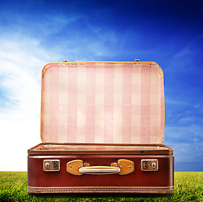 포토 JPG 해외이미지 여행 컨셉 밭 가방 하늘 휴가 사람없음 여행가방 수확 골동품 짐 오픈 클래식 은퇴 복고 고립 옛날 중고 해외202004 해외포토 잡화 농업 파일형식