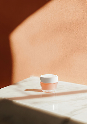 JPG 편집이미지 그림자 사람없음 여름 햇빛 선크림 대리석 수분크림 목업 코랄 편집실사 AI포토 AI콘텐츠 계절 컬러 재료 태양 화장품 CG 파일형식