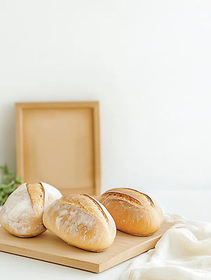 JPG 편집이미지 액자 식탁 사람없음 천 나무도마 베이지색 맛있는 사워도우 편집실사 AI포토 AI콘텐츠 빵 컬러 탁자 도마 목재 직물 CG 파일형식