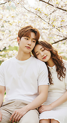 JPG 편집이미지 커플 공원 여자 남자 데이트 미소 앉기 성인 두명 기댐 봄 벚나무 어깨 의료성형뷰티 성인만 편집실사 AI인물포토 AI콘텐츠 나무 계절 공공시설 관계 모션 표정 사람 신체부위 벚꽃 CG 파일형식 AI포토