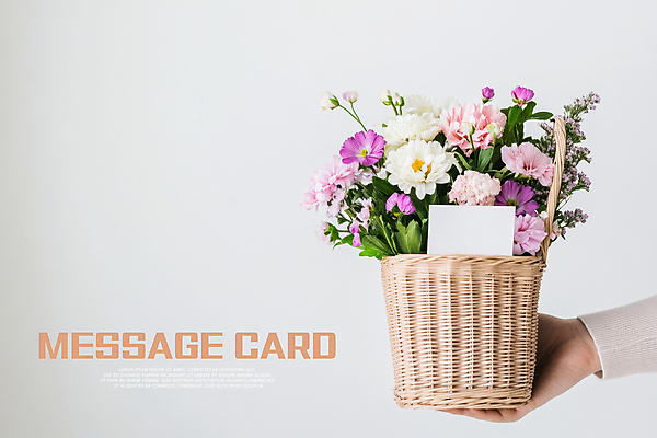 PSD 편집이미지 손 잎 들기 신체부위 꽃바구니 카피스페이스 편집소스 이미지편집 카드프레임 식물 꽃 모션 프레임 사람 바구니 공백 파일형식