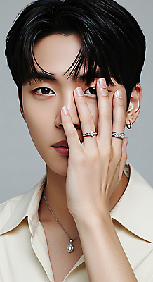 JPG 모델 편집이미지 남자 포즈 셔츠 목걸이 장신구 표정 한명 손짓 상반신 20대 성인 뷰티 클래식 모던 심플 베이지색 카리스마 의료성형뷰티 성인남자한명만 편집실사 AI인물포토 AI콘텐츠 1 컬러 컨셉 상의 모션 사람 청년 CG 남자한명만 성인남자만 파일형식 AI포토