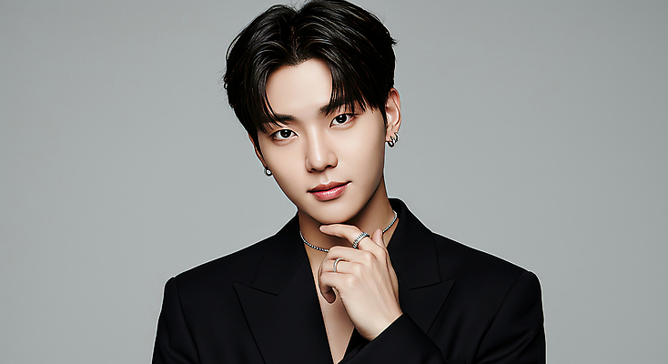 JPG 편집이미지 남자 한명 미소 손짓 뷰티 검은색 자신감 모던 의료성형뷰티 편집실사 AI인물포토 AI콘텐츠 1 감정 컬러 모션 표정 사람 CG 파일형식 AI포토