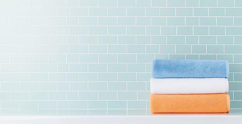 JPG 편집이미지 하늘 사람없음 수건 깨끗함 청결 타일벽 편집실사 AI포토 AI콘텐츠 벽 컨셉 위생용품 위생 CG 파일형식