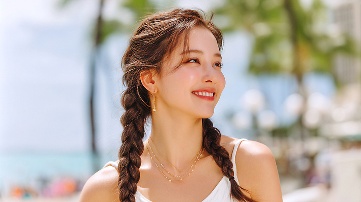 JPG 편집이미지 여자 여행 양갈래머리 한명 미소 상반신 성인 해변 여름휴가 야자수 햇빛 휴양지 의료성형뷰티 성인여자한명만 편집실사 AI인물포토 AI콘텐츠 나무 1 헤어스타일 바다 휴가 표정 사람 태양 장소 CG 여자한명만 성인여자만 파일형식 여름_계절 AI포토