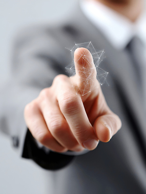 JPG 편집이미지 손 한명 사람 정장 터치 가리킴 비즈니스맨 홀로그램 의료성형뷰티 편집실사 AI인물포토 AI콘텐츠 1 옷 남자 비즈니스 손짓 신체부위 직장인 CG 파일형식 AI포토