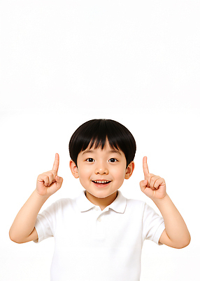 JPG 편집이미지 남자 어린이 포즈 한명 미소 소년 상반신 가리킴 개구쟁이 의료성형뷰티 소년한명만 편집실사 AI인물포토 AI콘텐츠 1 표정 사람 손짓 CG 남자한명만 소년만 파일형식 AI포토