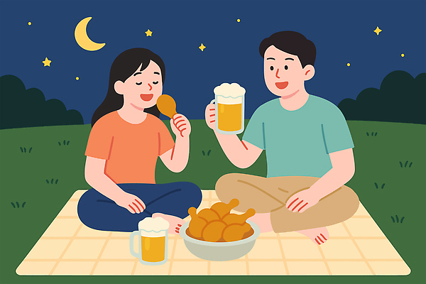 전신 그릇 부부 여자 남자 행복 데이트 일러스트 미소 들기 잔디 성인 두명 여름휴가 반짝임 눈감음 풀 초승달 먹기 즐거움 돗자리 가부좌 맥주잔 여름밤 성인만 치맥 국내일러스트 AI파일 식물 식기 커플 감정 술잔 모션 휴가 맥주 표정 사람 앉기 여름 치킨 달 야간 파일형식 벡터 여름_계절