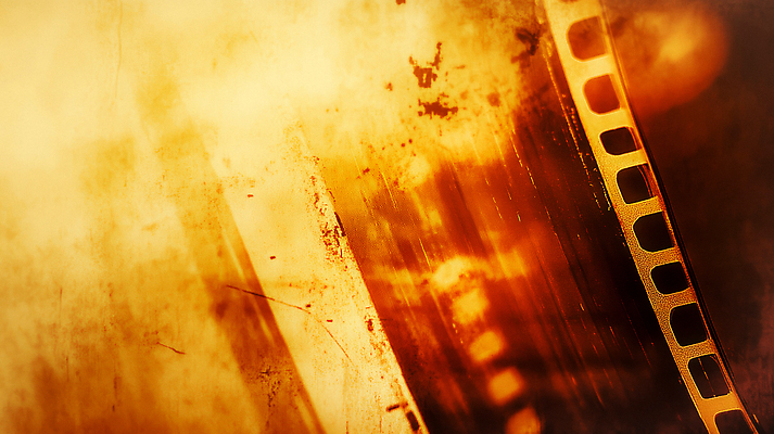 JPG 편집이미지 근접촬영 사람없음 노란색 낭만 빈티지 필름 아날로그 감성 필름카메라 편집실사 AI컴퓨터그래픽 AI콘텐츠 뷰포인트 컬러 컨셉 카메라 CG 파일형식