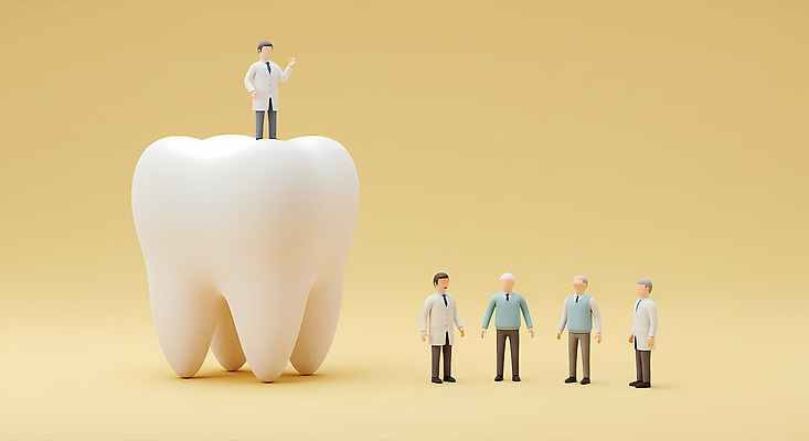 JPG 전신 편집이미지 노년 남자 치과 여러명 성인 노란색 3D 치아 큼 치과의사 치아모형 남자만 편집3D AI컴퓨터그래픽 AI콘텐츠 컬러 다수 병원 사람 의사 소화기관 크기 디지털합성 파일형식