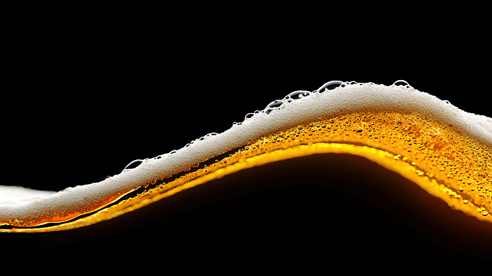 JPG 편집이미지 물결 사람없음 흐름 시원함 즐거움 질감 맥주거품 생동감 탄산 편집실사 AI포토 AI콘텐츠 감정 컨셉 맥주 거품 CG 파일형식