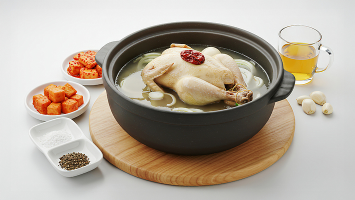 JPG 편집이미지 한식 음식 채소 재료 요리 사람없음 신선 닭 맛 수프 냄비 소금 레시피 후추 건강식 육수 편집실사 AI포토 AI콘텐츠 컨셉 조류 솥 향신료 CG 파일형식