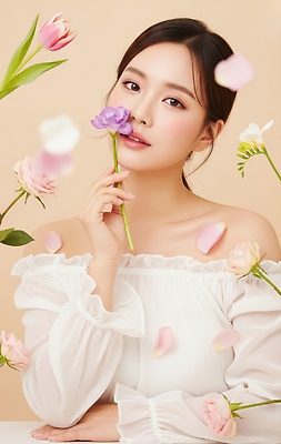 JPG 편집이미지 여자 패션 꽃잎 꽃 포즈 자연 스튜디오 미소 촬영 촉촉함 주말 화사함 뷰티풀 색감 의료성형뷰티 편집실사 AI인물포토 AI콘텐츠 식물 컨셉 표정 사람 젖음 CG 생태계 파일형식 AI포토