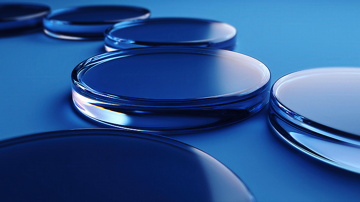 JPG 모양 편집이미지 디자인 예술 백그라운드 유리 파란색 빛 반사 3D 매끈함 배열 모던 조화 원반 효과 편집3D AI컴퓨터그래픽 AI콘텐츠 스포츠용품 컬러 재질 감각 디지털합성 파일형식