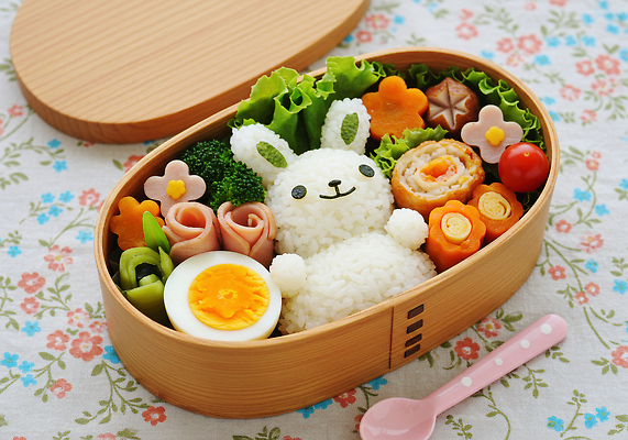 JPG 편집이미지 채소 밥 귀여움 계란 당근 토끼 브로콜리 쌈 도시락 롤 점심 식욕 핸드메이드 편집실사 AI포토 AI콘텐츠 음식 컨셉 포유류 뿌리채소 반려동물 알 CG 파일형식