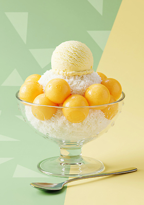 JPG 편집이미지 과일 탁자 아이스크림 디저트 여름 얼음 식사 달콤 시원함 구슬 부드러움 망고 색감 편집실사 AI포토 AI콘텐츠 자연요소 계절 음식 가구 감각 맛 CG 열대과일 파일형식