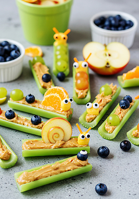 JPG 편집이미지 과일 포도 아침 디저트 귤 요리 달팽이 블루베리 땅콩버터 간편조리식품 편집실사 AI포토 AI콘텐츠 주간 음식 연체동물 CG 파일형식 스프레드_음식