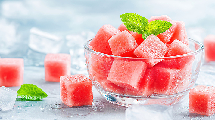 JPG 편집이미지 음료 과일 재료 디저트 수박 요리 컵 여름 얼음 신선 시원함 민트 건강식 편집실사 AI포토 AI콘텐츠 자연요소 식기 계절 음식 허브 CG 파일형식