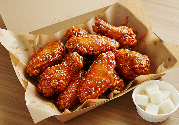 JPG 편집이미지 디저트 치킨 소스 무 안주 향신료 배달음식 간편조리식품 편집실사 AI포토 AI콘텐츠 음식 뿌리채소 양념 배달 CG 닭고기요리 향미료 파일형식