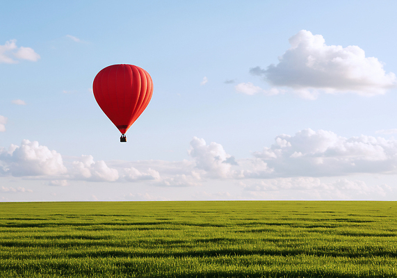 JPG 구름 편집이미지 여행 자연 하늘 풍경 초원 빨간색 여름 자유 도전 열기구 비행 편집실사 AI포토 AI콘텐츠 자연요소 계절 컬러 컨셉 항공교통 CG 생태계 파일형식