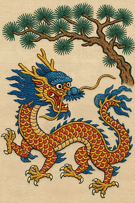 JPG 편집이미지 전통 문화 예술 상징 컬러 한국 장식 용 소나무 자수 디테일 이미지편집 유산 AI포토 AI콘텐츠 나무 아시아 임신 파일형식