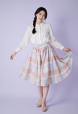 JPG 편집이미지 옷 여자 패션 포즈 백그라운드 치마 보라색 사진촬영 즐거움 블라우스 체크무늬 의료성형뷰티 스타일 편집실사 AI포토 AI인물포토 AI콘텐츠 감정 컬러 상의 무늬 하의 사람 촬영 CG 파일형식