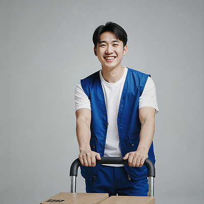 JPG 편집이미지 옷 남자 백그라운드 모션 작업복 웃음 환경 수레 작업 택배기사 배송 오브젝트 긍정적 의료성형뷰티 편집실사 AI포토 AI인물포토 AI콘텐츠 택배없는날 감정 표정 사람 카트 배달원 CG 제도 파일형식