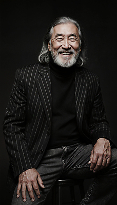 JPG 편집이미지 포즈 조명 미소 정장 사진촬영 매력적 체험 클래스 의료성형뷰티 스타일 편집실사 AI포토 AI인물포토 AI콘텐츠 옷 컨셉 표정 촬영 CG 파일형식