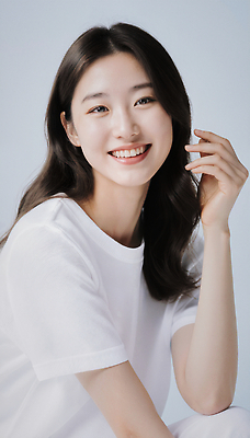 JPG 편집이미지 여자 포즈 백그라운드 티셔츠 미소 웃음 청춘 머리카락 카메라 흰색 분위기 편안함 초상화 의료성형뷰티 편집실사 AI포토 AI인물포토 AI콘텐츠 컬러 컨셉 셔츠 표정 사람 전자제품 머리 감각 CG 그림 파일형식