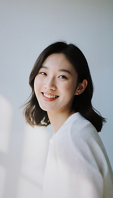 JPG 편집이미지 헤어스타일 여자 감정 포즈 조명 미소 사람 촬영 흰색 편안함 뷰티풀 의료성형뷰티 편집실사 AI포토 AI인물포토 AI콘텐츠 컬러 표정 감각 CG 파일형식