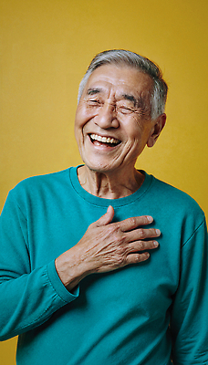 JPG 편집이미지 노년 행복 감정 백그라운드 따뜻함 표정 웃음 사람 라이프 촬영 은퇴 긍정적 순간 의료성형뷰티 편집실사 AI포토 AI인물포토 AI콘텐츠 성인 생활 CG 파일형식