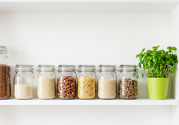 JPG 편집이미지 화분 음식 컬러 재료 자연 유리병 선반 곡류 건강 요리 장식 편안함 허브 정리 편집실사 AI포토 AI콘텐츠 식물 가구 병_용기 감각 CG 생태계 파일형식