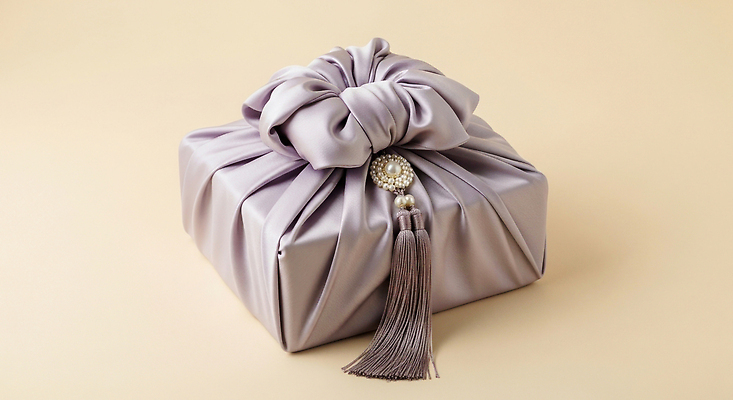 JPG 편집이미지 디자인 리본 예술 선물 장식 상자 추석 보자기 고급 우아함 노리개 감사 마감 창의성 추석선물 편집실사 AI포토 AI콘텐츠 명절 감정 컨셉 전통소품 CG 파일형식 천_직물 명절선물