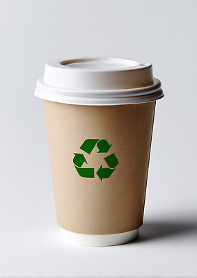 JPG 편집이미지 디자인 커피 음료 아이디어 일상 자연보호 재활용 종이컵 심볼 친환경 포장재료 편집실사 AI컴퓨터그래픽 AI콘텐츠 컨셉 포장 자연 라이프 컵 환경 보호 일회용 CG 파일형식