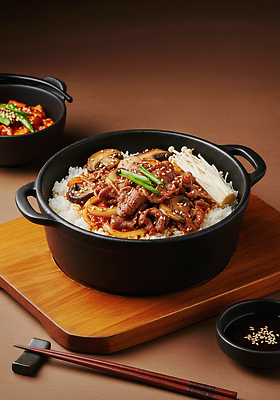 JPG 편집이미지 한식 채소 양파 요리 식사 소고기 나물 간장 국물 쌀밥 고기요리 건강식 맛있는 편집실사 AI포토 AI콘텐츠 음식 밥 육류 양념 CG 파일형식