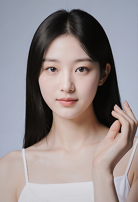 JPG 모델 편집이미지 긴머리 손 여자 감정 얼굴 스튜디오 미소 평화 촬영 피부 뷰티풀 의료성형뷰티 편집실사 AI인물포토 AI콘텐츠 헤어스타일 컨셉 표정 사람 신체부위 CG 파일형식 AI포토