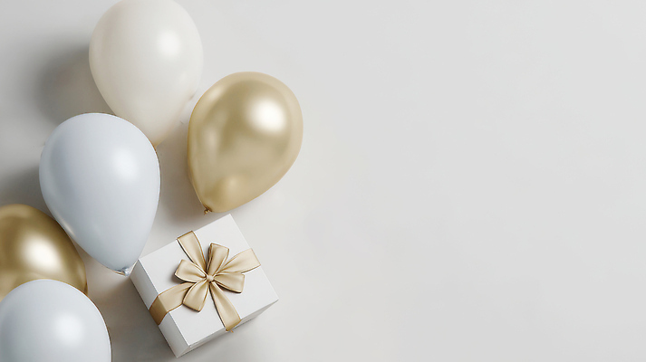 JPG 편집이미지 기념일 크리스마스 탁자 선물 이벤트 장식 파란색 파티 금색 축하 생일 분위기 풍선 편집실사 AI포토 AI콘텐츠 컬러 가구 컨셉 CG 파일형식