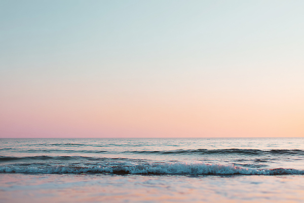 JPG 편집이미지 바다 컬러 자연 하늘 풍경 태양 평화 노을 일몰 수면 저녁 파스텔 수평선 차분 편집실사 AI포토 AI콘텐츠 자연요소 컨셉 학용품 물 야간 CG 생태계 파일형식