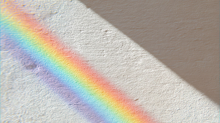 JPG 편집이미지 감정 예술 벽 컬러 무지개 패턴 빛 태양 흰색 색칠 조화 뷰티풀 프리즘 현실 편집실사 AI포토 AI콘텐츠 자연요소 무늬 CG 광학기기 파일형식