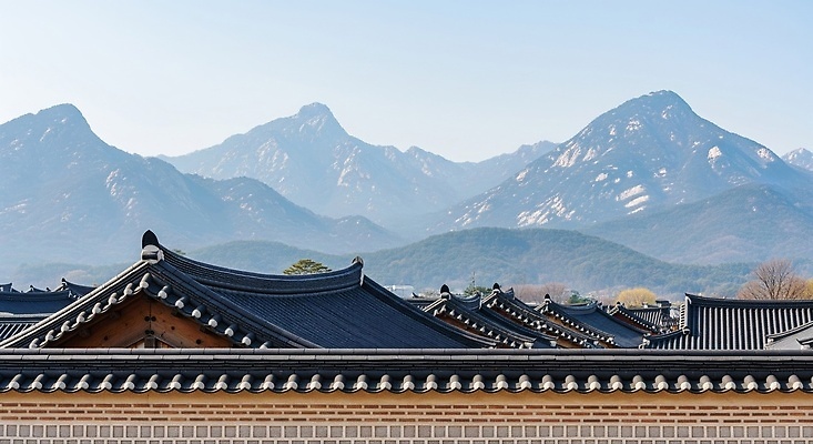JPG 편집이미지 전통 건축 겨울 자연 지붕 산 한옥 한국 풍경 평화 궁전 문화재 북한산 뷰티풀 편집실사 AI포토 AI콘텐츠 한국전통 계절 아시아 컨셉 고건축 CG 생태계 파일형식 고양