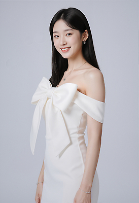 JPG 편집이미지 드레스 패션 아시아 리본 포즈 미소 카메라 촬영 흰색 우아함 뷰티풀 의료성형뷰티 스타일 편집실사 AI인물포토 AI콘텐츠 옷 나라 컬러 컨셉 표정 전자제품 CG 파일형식 AI포토