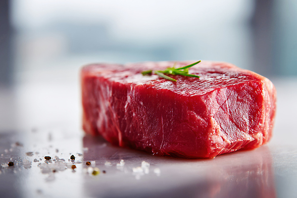 JPG 편집이미지 음식 육류 스테이크 요리 주방 식사 소고기 허브 준비 소금 레시피 노출 편집실사 AI포토 AI콘텐츠 식물 식재료 서양음식 CG 파일형식