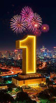 JPG 편집이미지 기념일 야경 기념 불꽃놀이 이벤트 여러명 빛 환경 축제 도시 화려 심볼 즐거움 위치 화합 이미지편집 AI컴퓨터그래픽 AI콘텐츠 감정 다수 컨셉 놀이 사람 야간 파일형식 풍경_경치