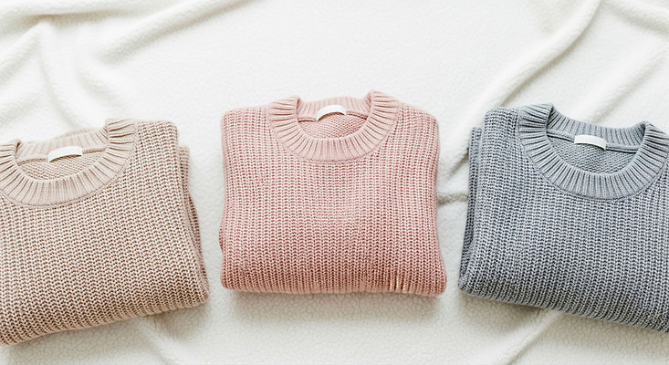 JPG 편집이미지 디자인 옷 패션 분홍색 겨울 따뜻함 회색 직물 스웨터 니트 부드러움 섬유 베이지색 스타일 편집실사 AI포토 AI콘텐츠 계절 컬러 상의 감각 CG 파일형식