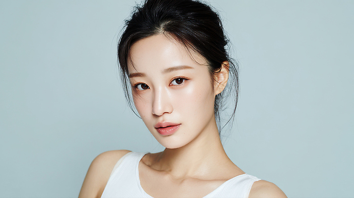 JPG 스튜디오촬영 모델 편집이미지 옷 패션 백그라운드 조명 표정 사람 뷰티 카메라 모던 의료성형뷰티 편집실사 AI인물포토 AI콘텐츠 실내 전자제품 CG 파일형식 AI포토