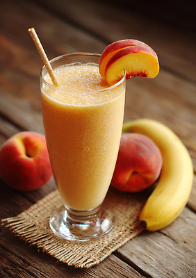 JPG 편집이미지 음료 자연 디저트 바나나 건강 여름 카페 시원함 복숭아 스무디 핸드메이드 맛있는 편집실사 AI포토 AI콘텐츠 계절 음식 과일 상점 CG 생태계 파일형식