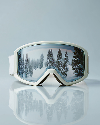 JPG 편집이미지 디자인 스포츠 겨울 스키 고글 산 안전 도전 스노우보드 보호 기능 시야 액티비티 편집실사 AI컴퓨터그래픽 AI콘텐츠 계절 컨셉 겨울스포츠 보드_스포츠 CG 파일형식